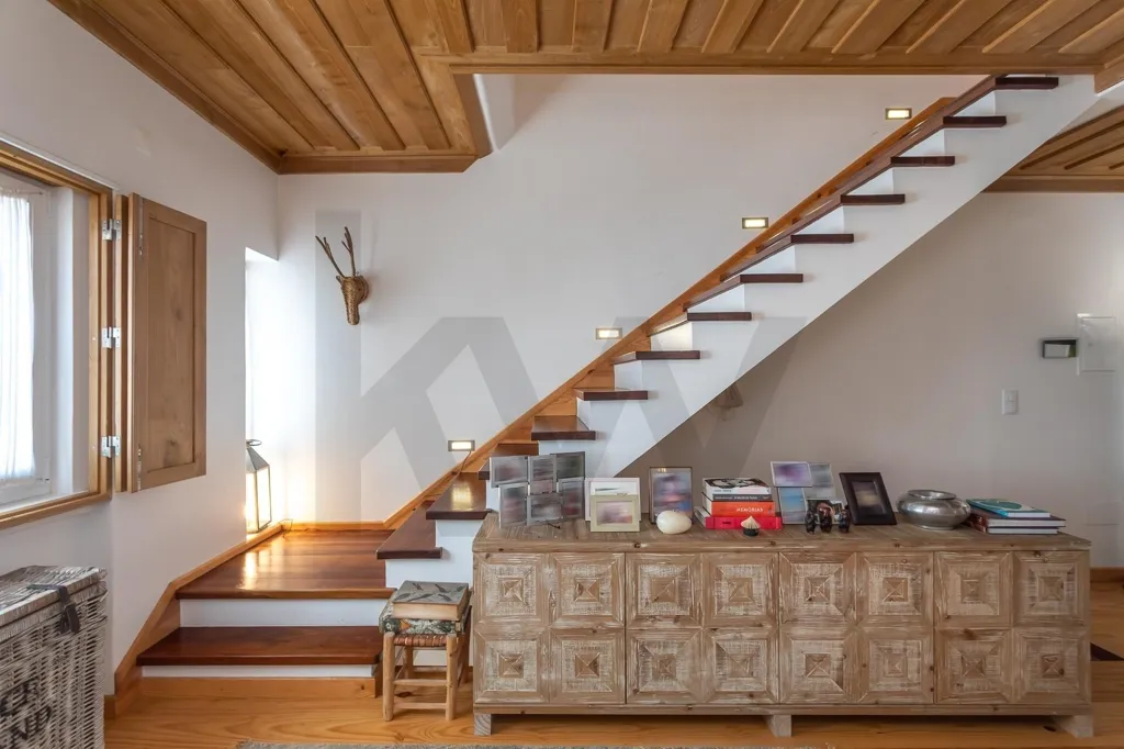 Pièces - Renovated House with Panoramic View in Lisbon