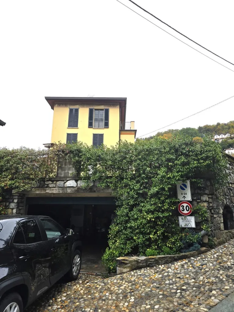 Esterno - Historic Villa with Terraces in Proserpio