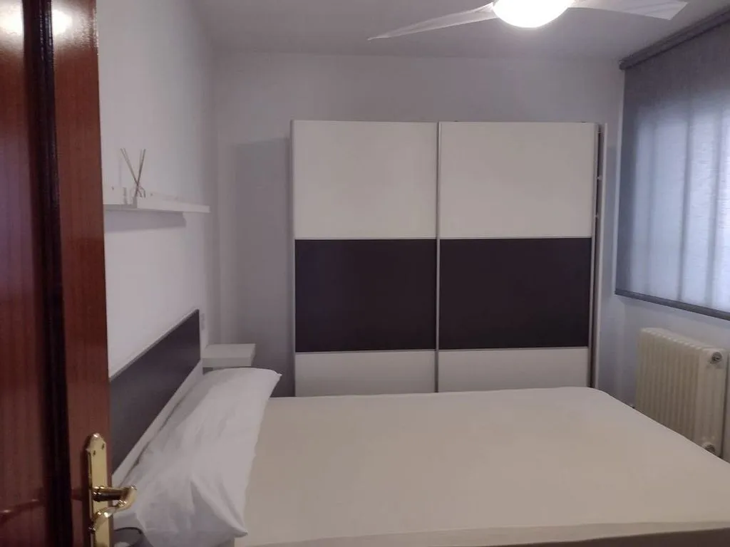 Chambres - Twin-Phase Flat with Terrace in Gran Bulevar