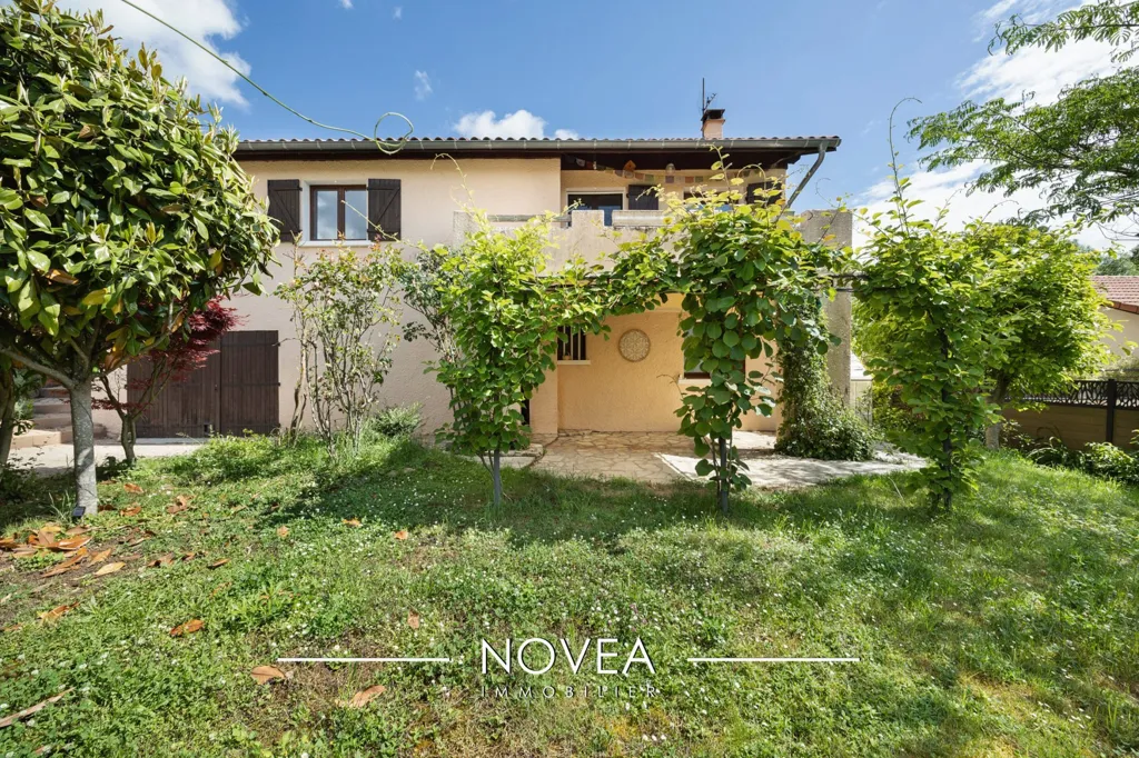 Välivaade - Luxury House with Balcony in Lyon