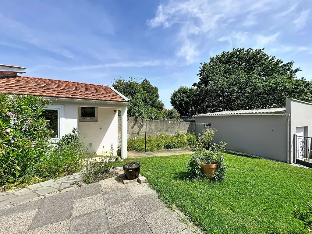 Jardin - Maison avec Jardin et Garage à Chantenay, Nantes
