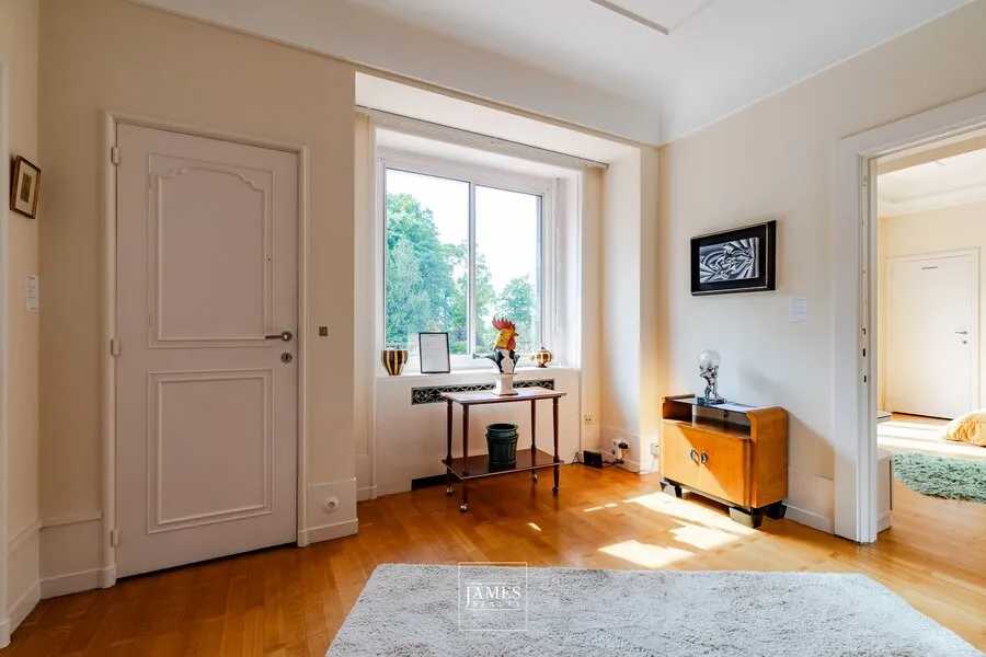 Esik - Art Deco Villa in Uccle's Observatoire District