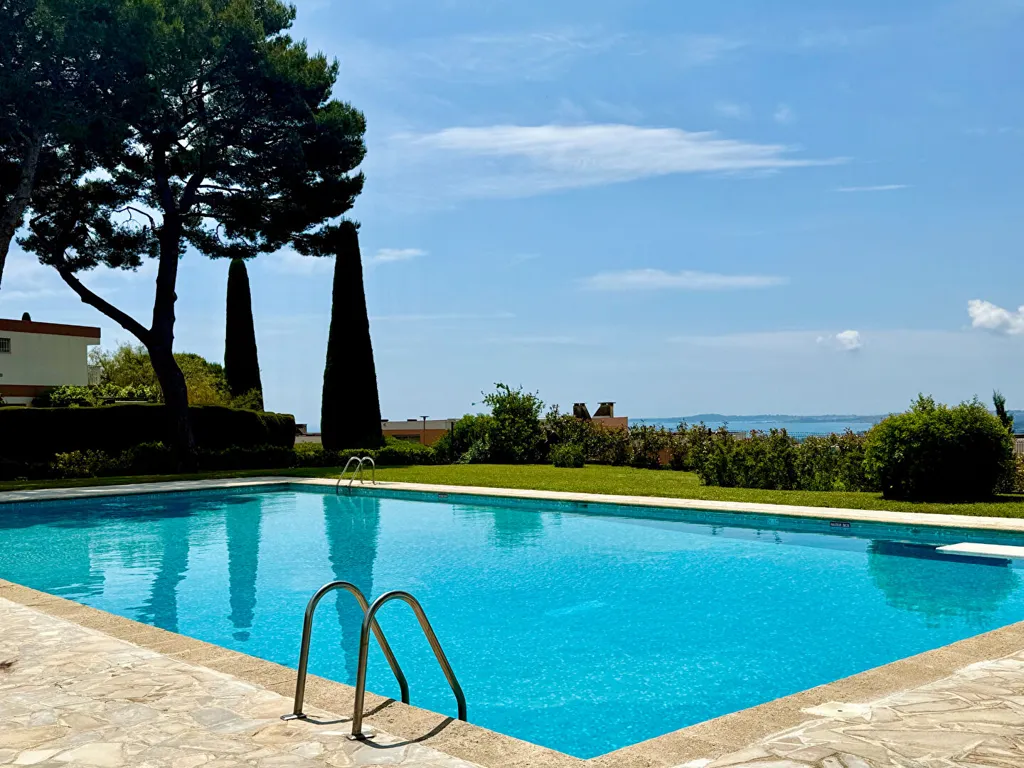 Bassein - Villa with Pool in Cagnes-sur-Mer