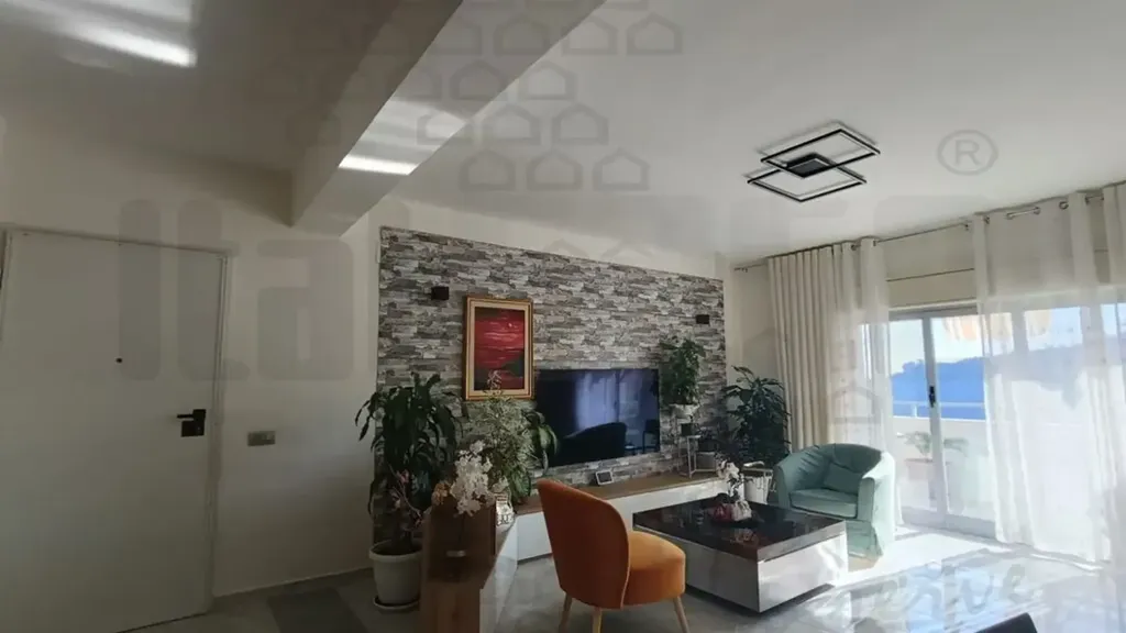 Séjour - Panoramic Apartment with Balcony in Messina