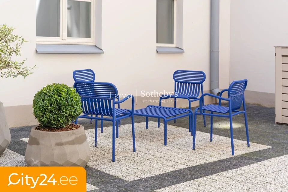 Jardin - Studio Apartment with Historical Charm in Riga Centre