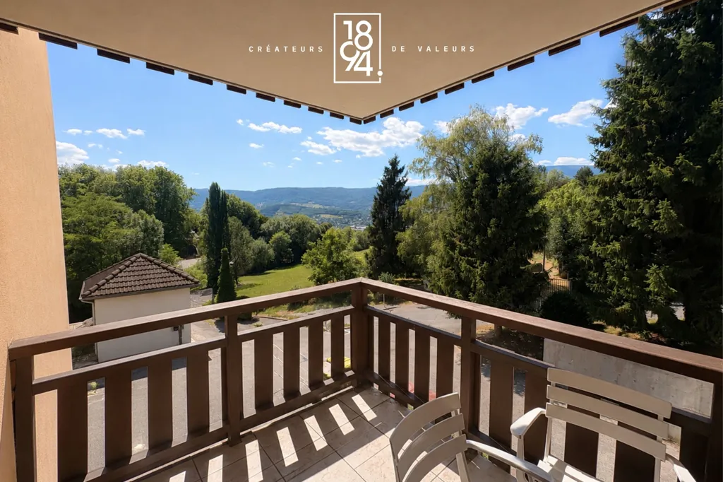 Balcone - Charming 3-Bed Flat with Balcony in Chambéry