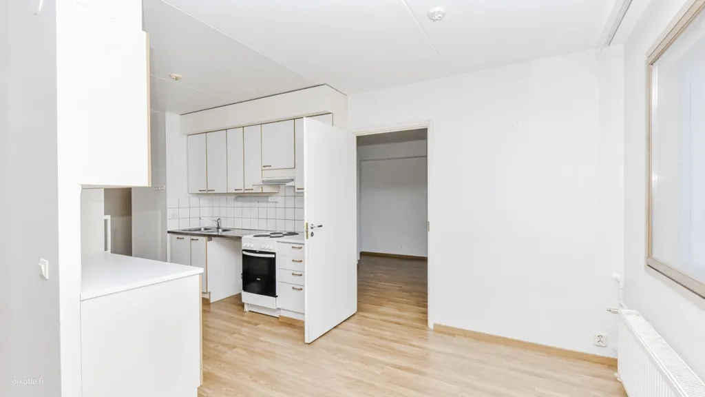 Cuisine - Apartment with Garden in Myyrmäki, Vantaa