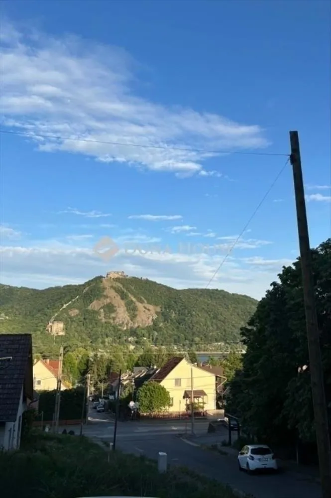 Panoramic Apartment with Visegrád View in Nagymaros