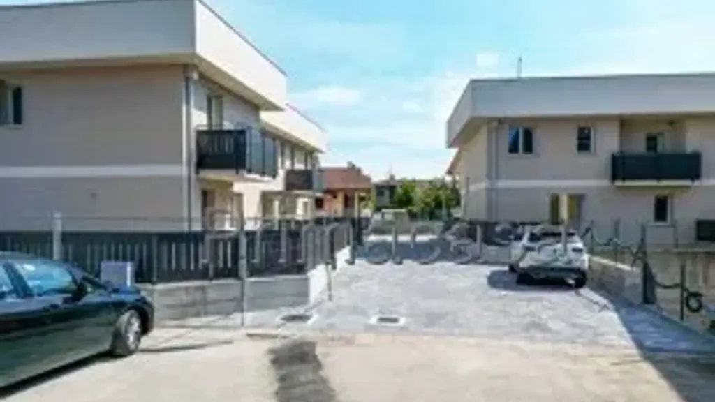 Extérieur - New Villa with Private Garden in Zevio