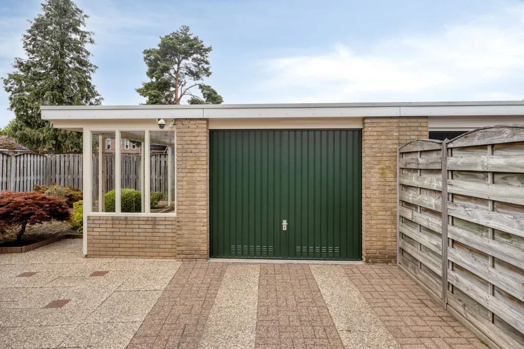 Exterior - Two-Storey House with Garden in Denekamp