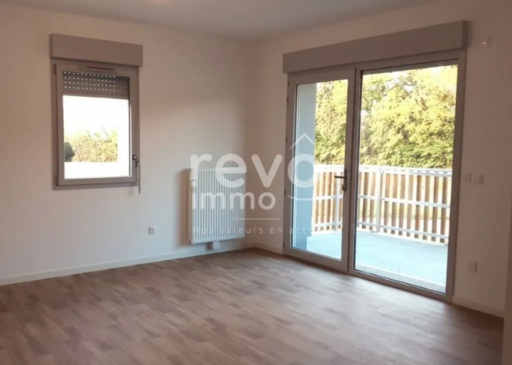 Rooms - 3-Bedroom Flat with Balcony in Hauts de Saint-Aubin