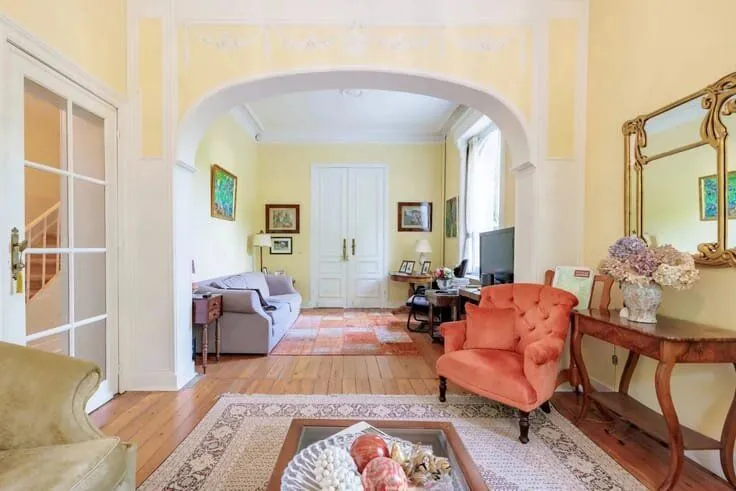 5-bedroom house in BE