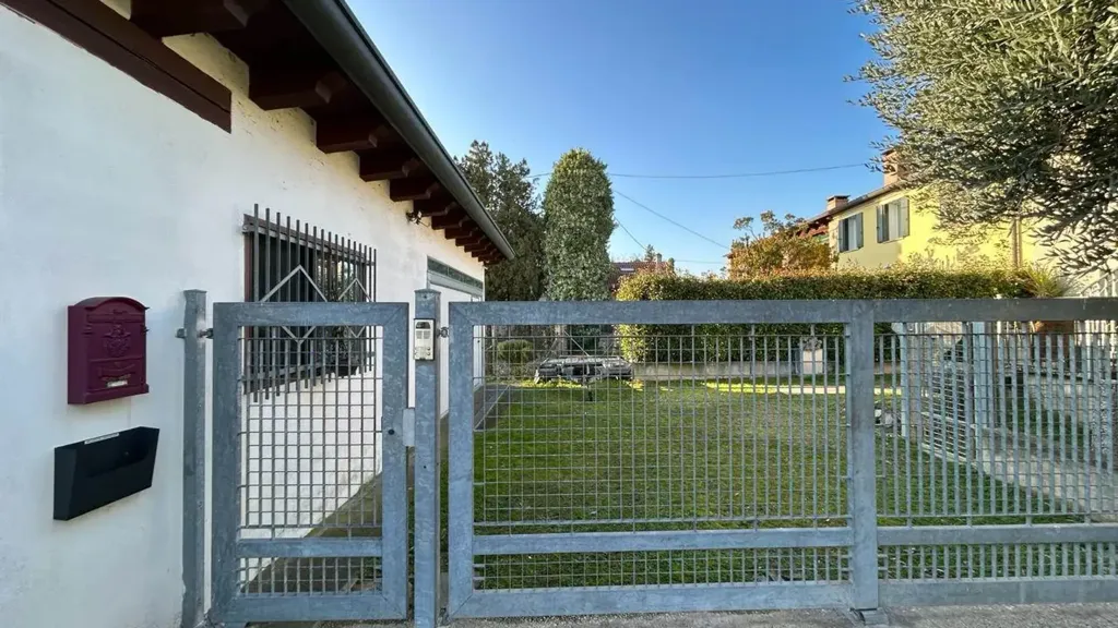 Jardin - Rustic Two-Level Apartment with Garden in Padova