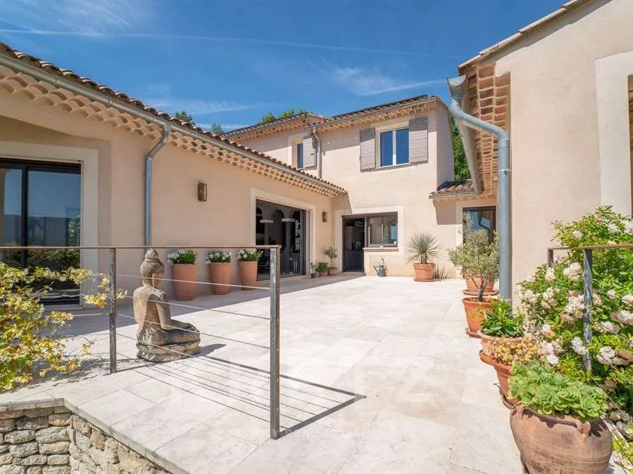 Jardin - Maison d'architecte avec vue panoramique à Saint-Saturnin-lès-Apt