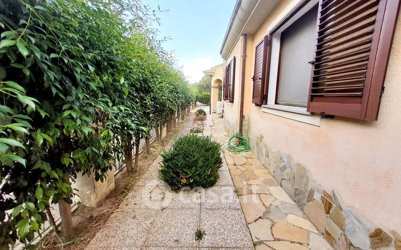 Jardin - Four-Bedroom Villa with Private Garden in Capoterra