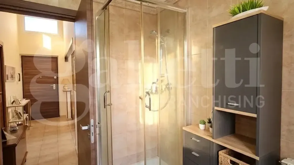 Vannitoad - Rustic-Style Flat with Balcony in Marano Marchesato