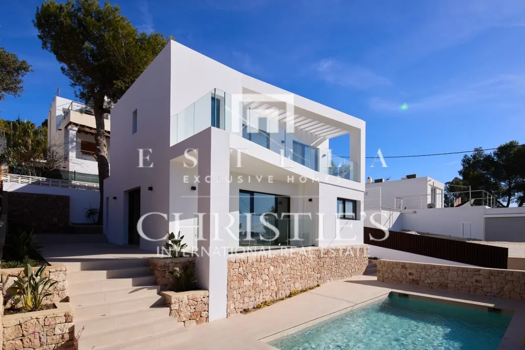 Bassein - Renovated House with Pool in Santa Eulalia
