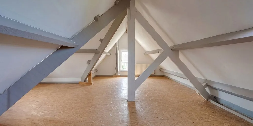Pièces - Villa Pleine de Caractère avec Jardin à la Coquinie