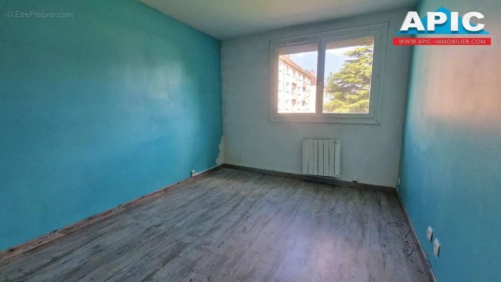Pièces - Appartement 4 Pièces en Copropriété à Groslay