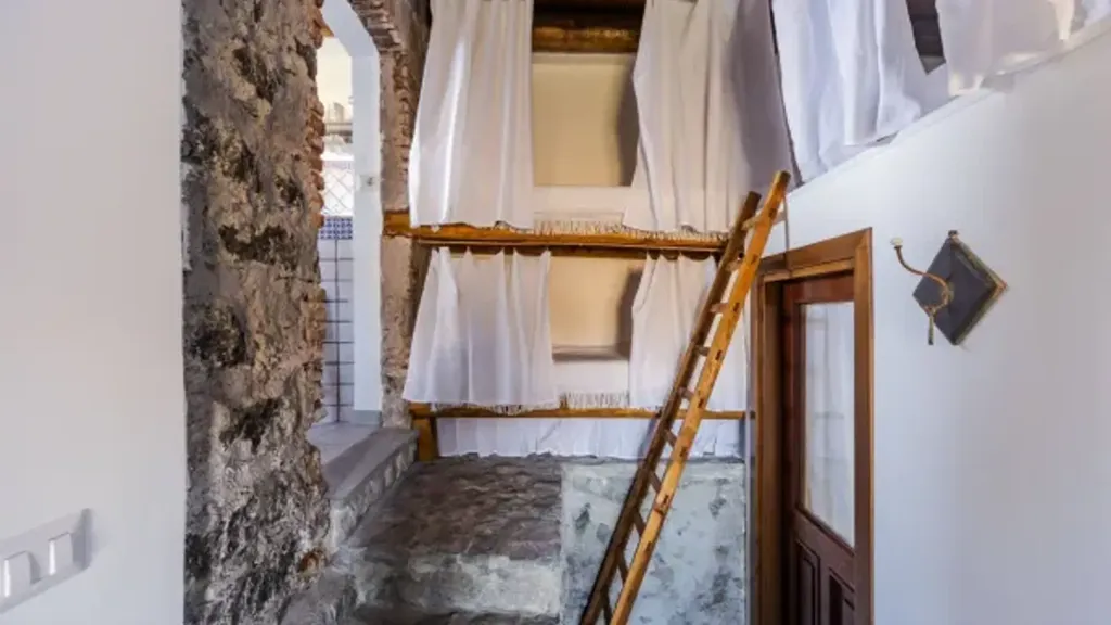Rooms - Rustic Cottage with Sea View in Acireale