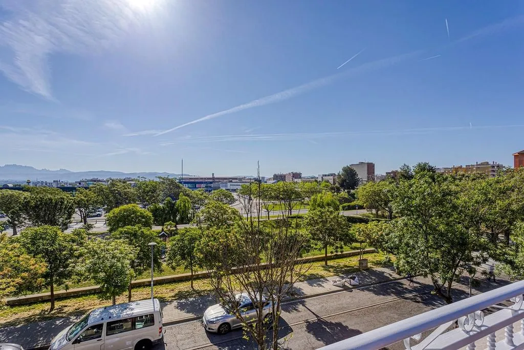 Balcony - Luxury Detached House with Terrace in Igualada