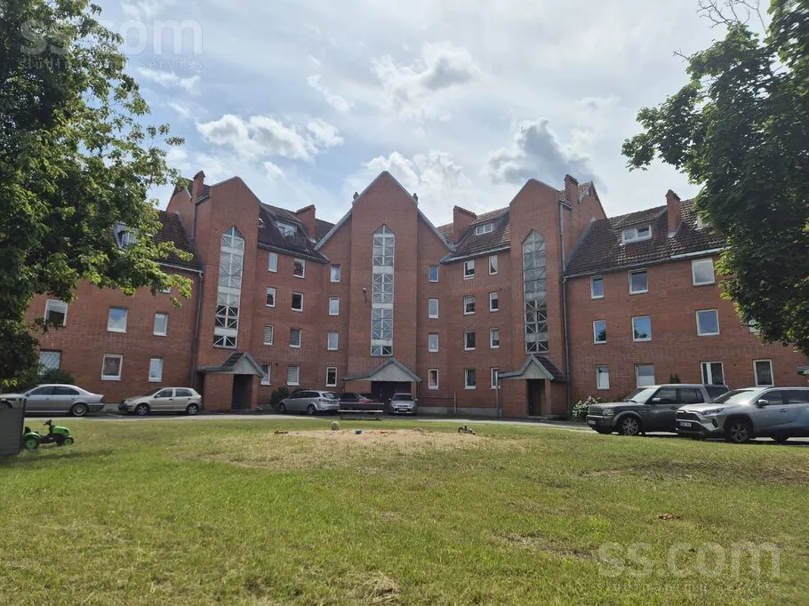 Välivaade - 3-Bedroom Flat with Balcony in Jaunmārupe