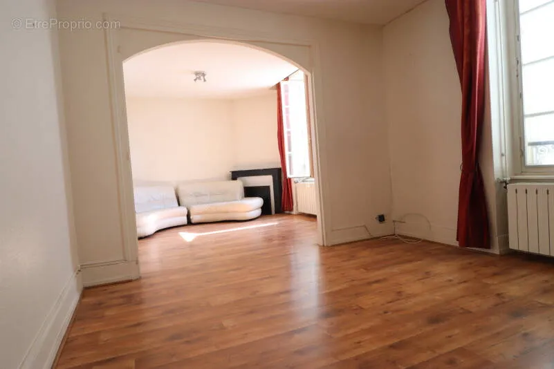 Appartement 6 pièces à Nevers