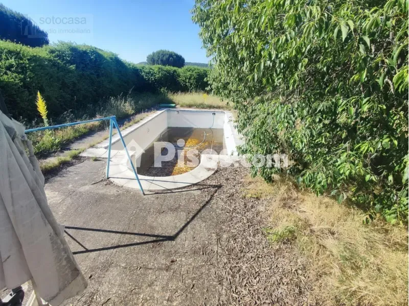 Piscina - Chalet with Pool in Traspinedo