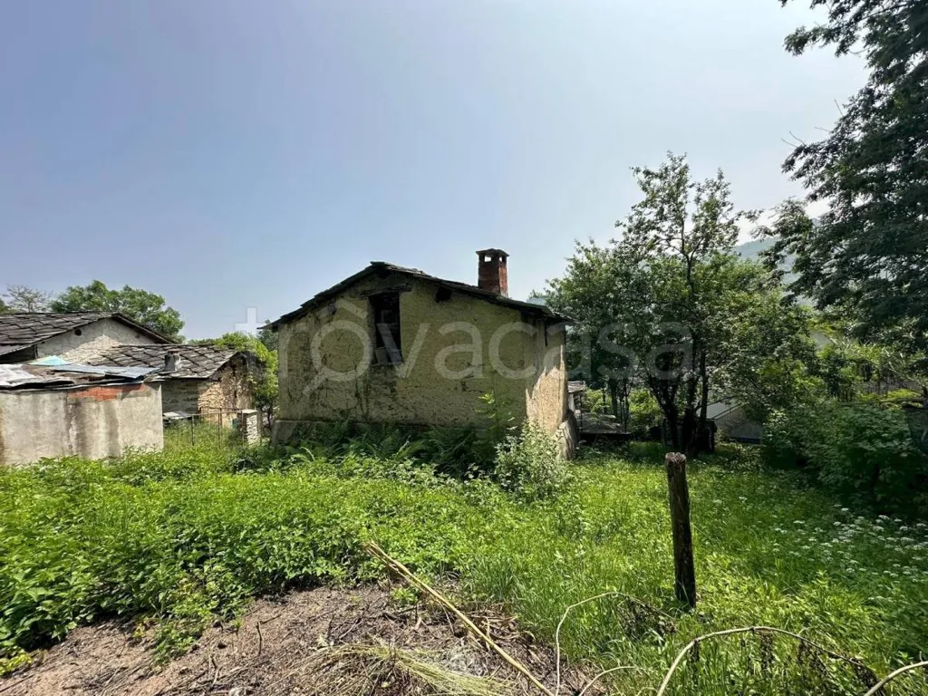 Aed - Traditional Mountain Cottage in Brossasco
