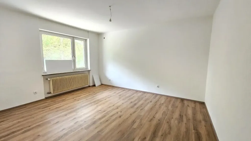 Pièces - Modern Apartment with Balcony in Lendorf, Carinthia