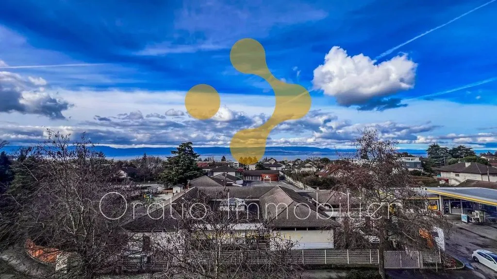 Attique T4 avec Terrasse et Vue Lac à Thonon-les-Bains
