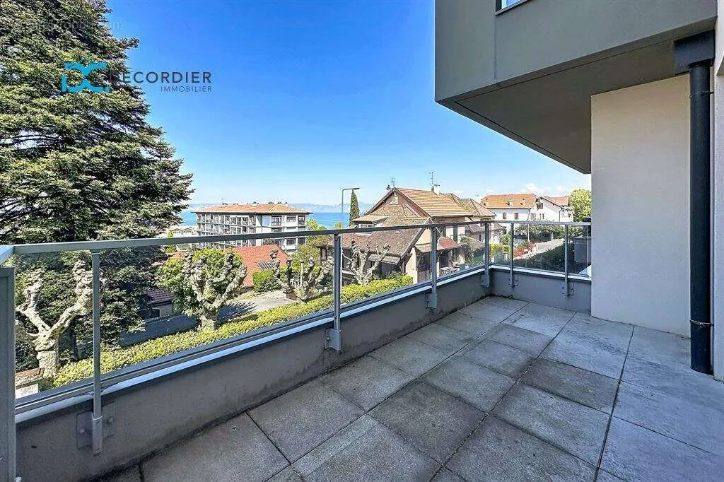 Balcon - Appartement avec Balcon proche Embarcadère à Evian-les-Bains