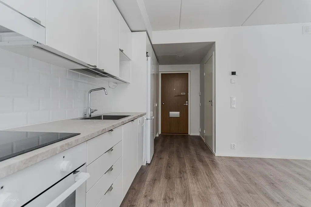 Cuisine - Modern Apartment with Balcony in Iso-Heikkilä, Turku