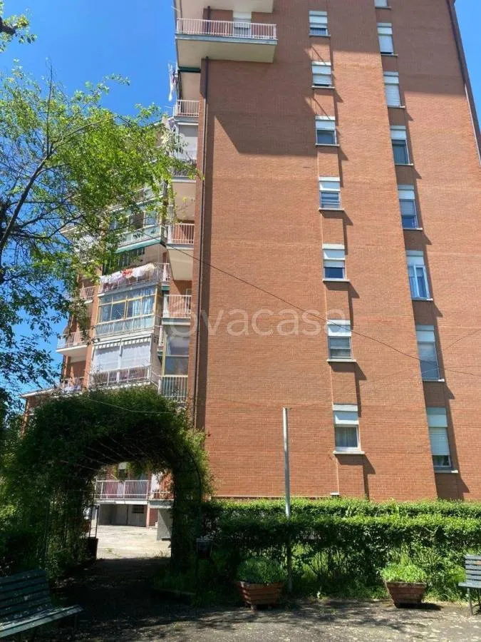 Esterno - Spacious Apartment with Balcony in Orbassano