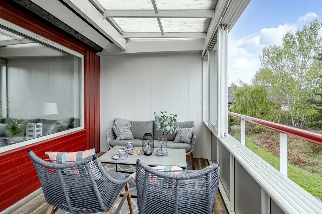 Balcon - Apartment with Two Balconies in Brf Storklas