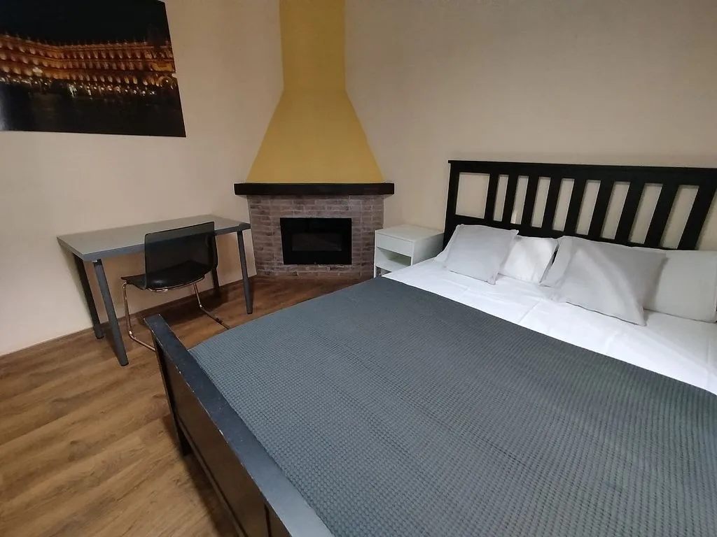 Magamistoad - 7-Bedroom Flat with Terrace in Madrid Centre