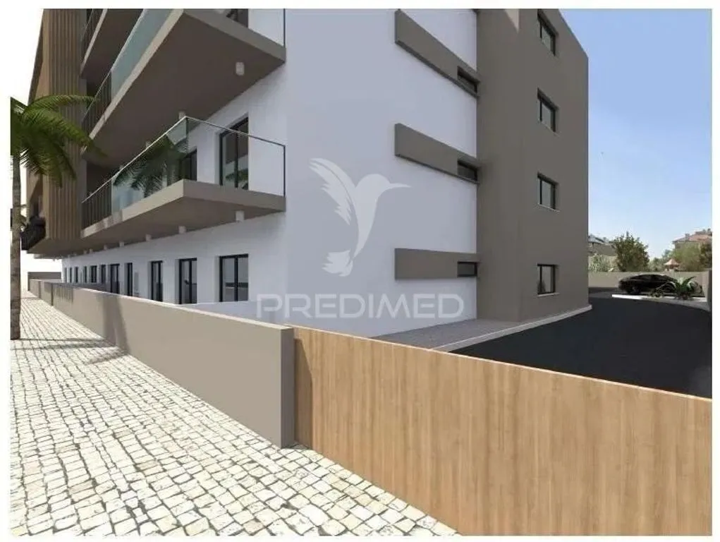 Luxury Duplex Apartment with Terrace in Entroncamento
