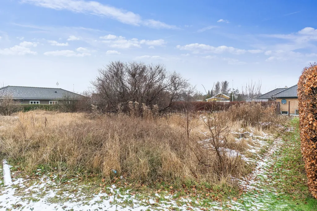 Aed - Year-Round Plot with 5G Coverage in Højby