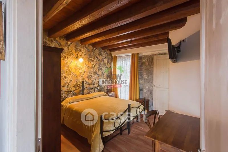 Magamistoad - Rustic Villa with Garden in Arba