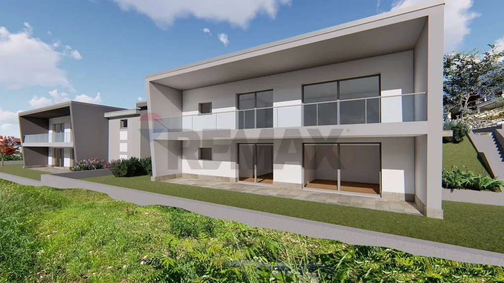 New Villa with Panoramic View in Viggiù