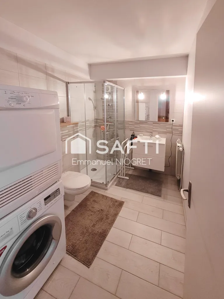 Utility Room - City House with Garden in Genlis