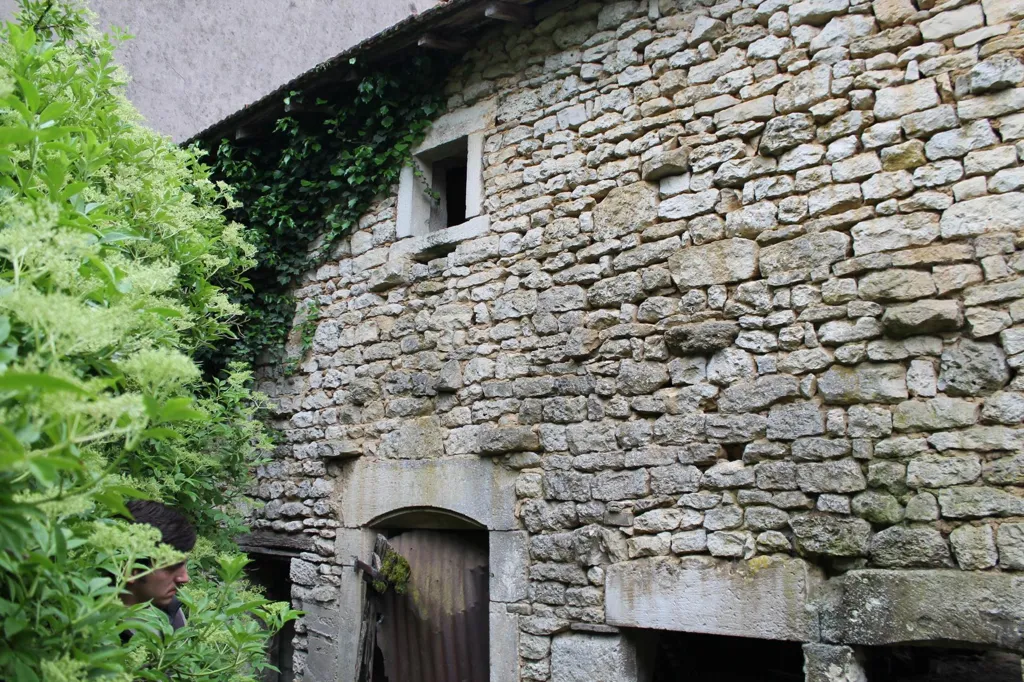 Maison 1 pièces à TREVERAY