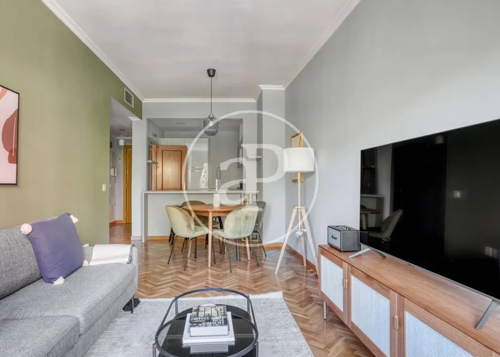 Elutuba - Apartment with Ascensor in Retiro
