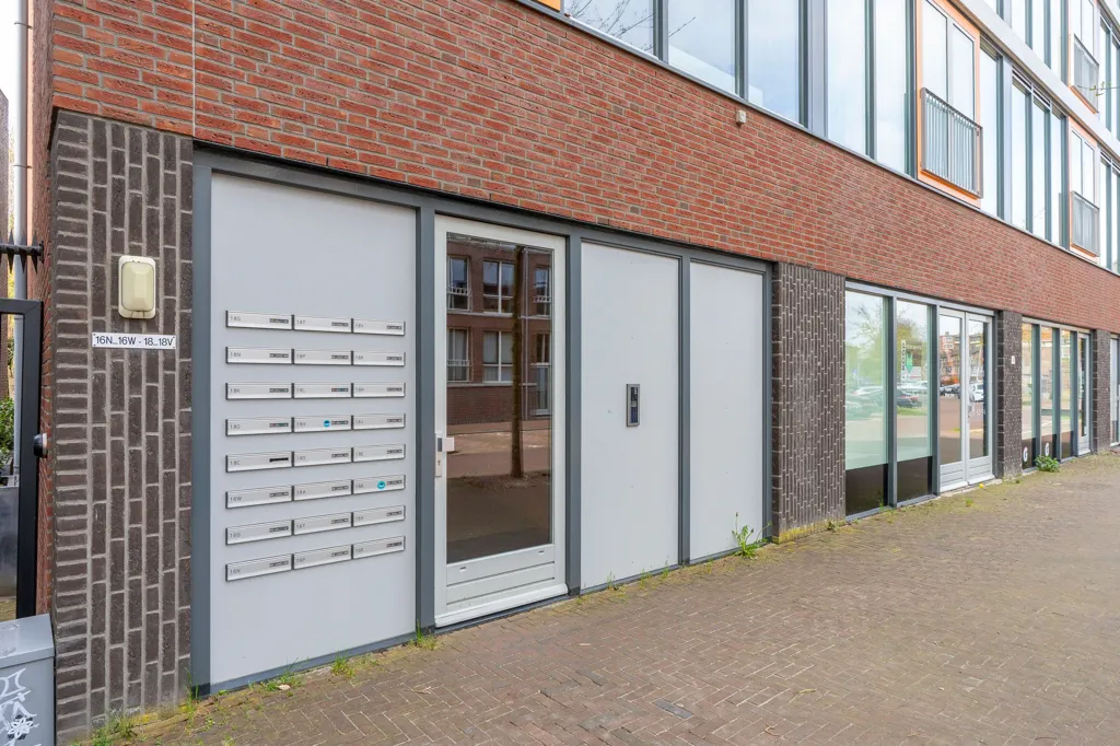 Välivaade - 3-Bedroom Apartment with Balcony in Utrecht