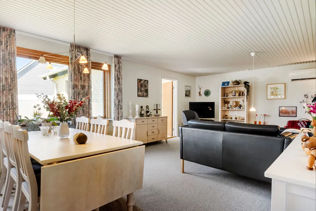 Salle à manger - Fenced Villa with Garden in Hårlev