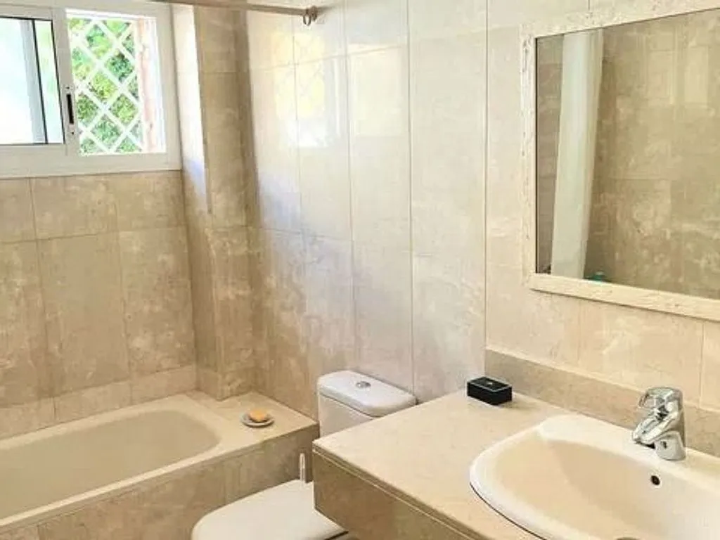 Salles de bain - Apartment with Pool and Terrace in Pedregalejo