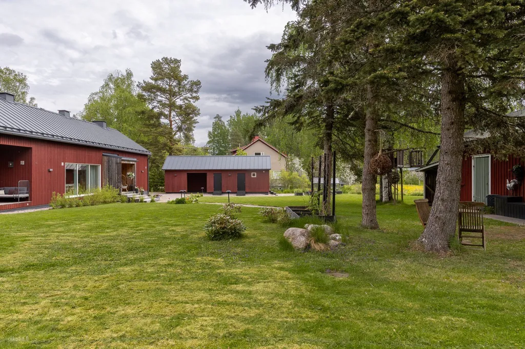 Jardin - Modern Detached House with Garden in Kerkkoo