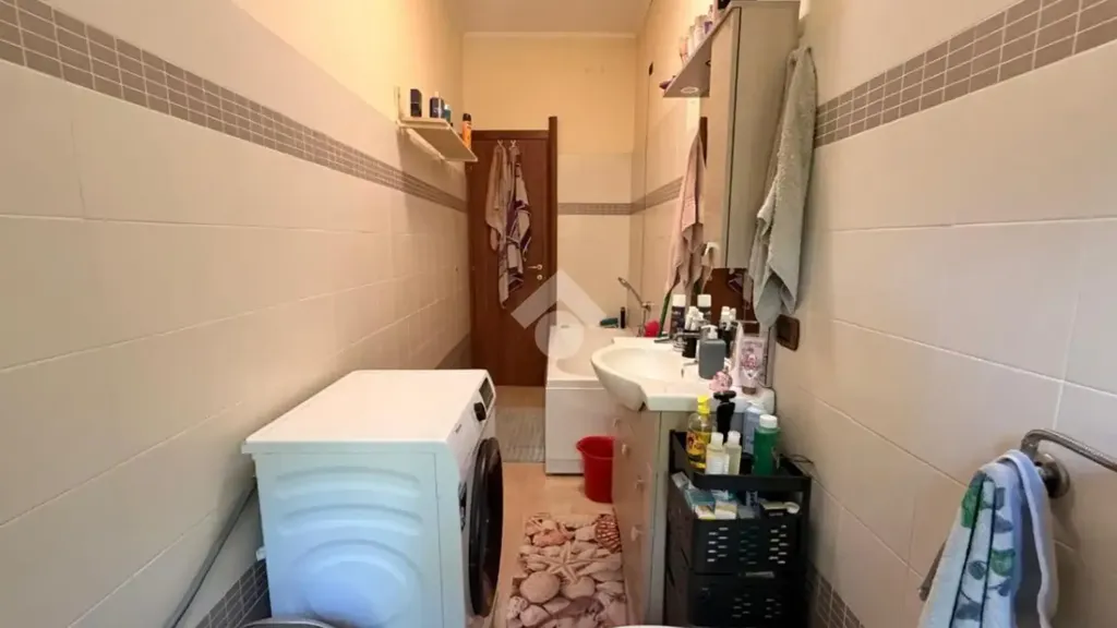 Bagni - Casa di corte con spazio esterno a Cilavegna