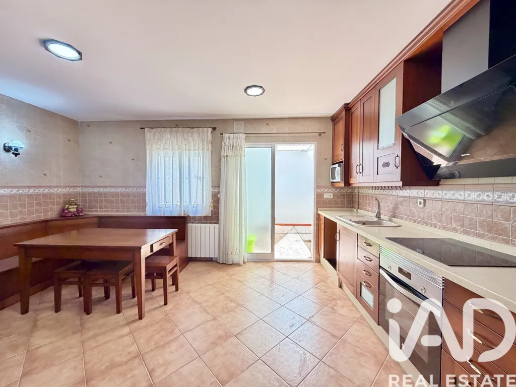 Cuisine - Duplex with Terraces in Blanca Station