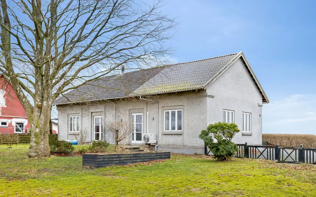 Extérieur - Historic Villa with Garden in Ødsted